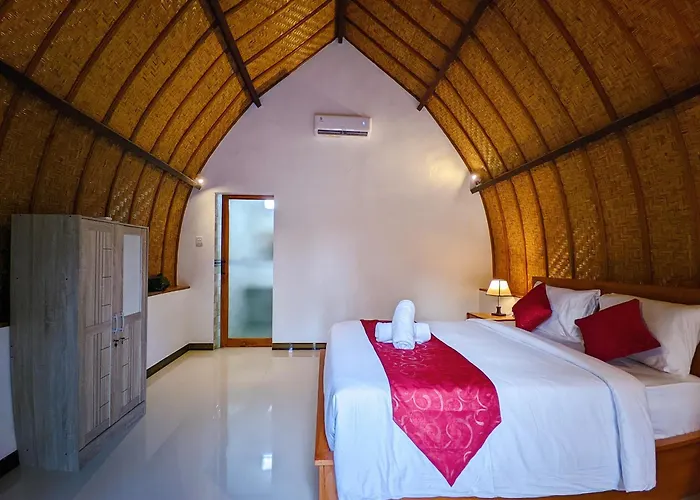 Hotel Nusa Pelangi Toyapakeh